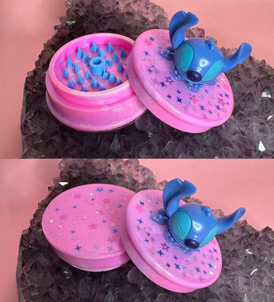 Tritatabacco con personaggio in 3D