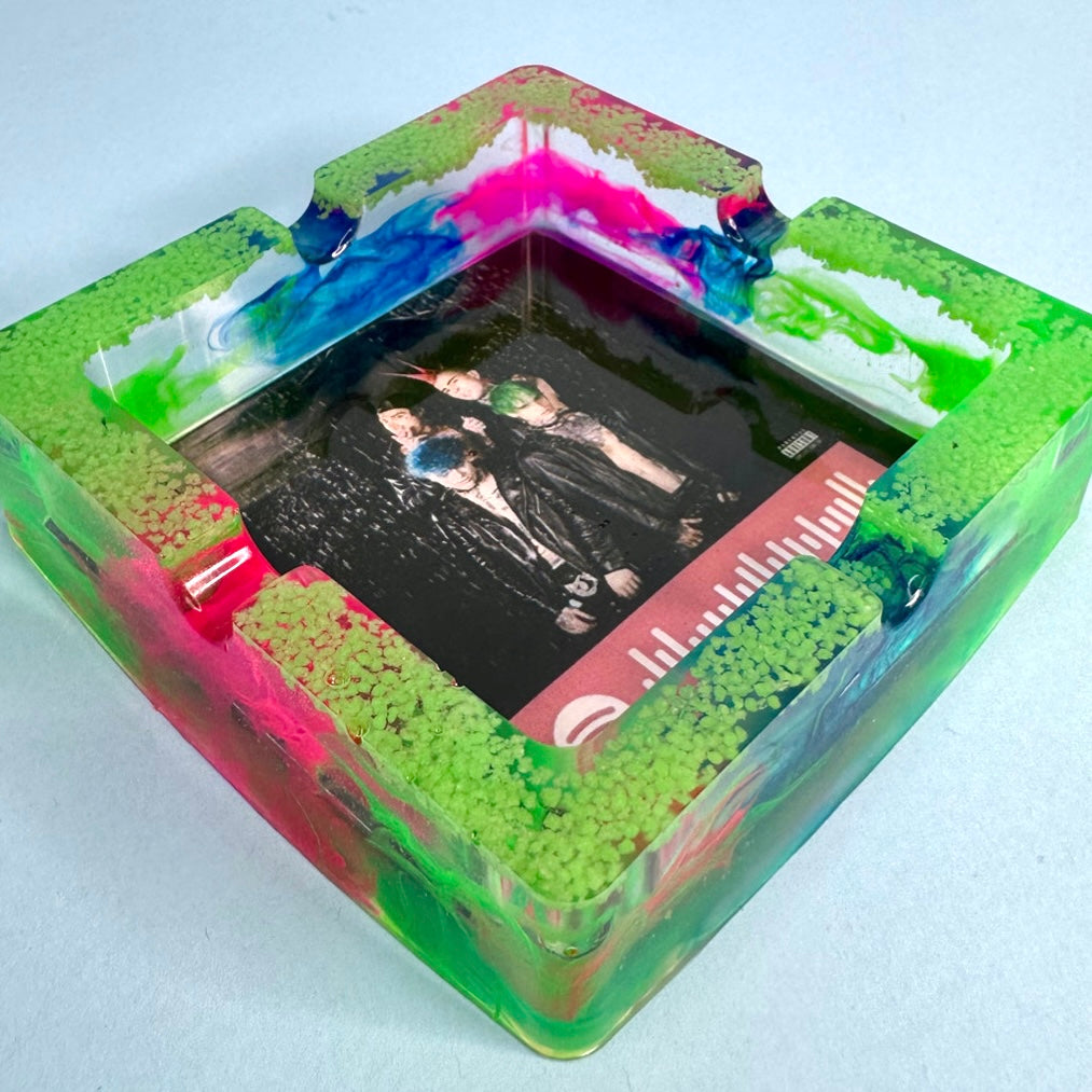 DA PERSONALIZZARE! Posacenere quadrato