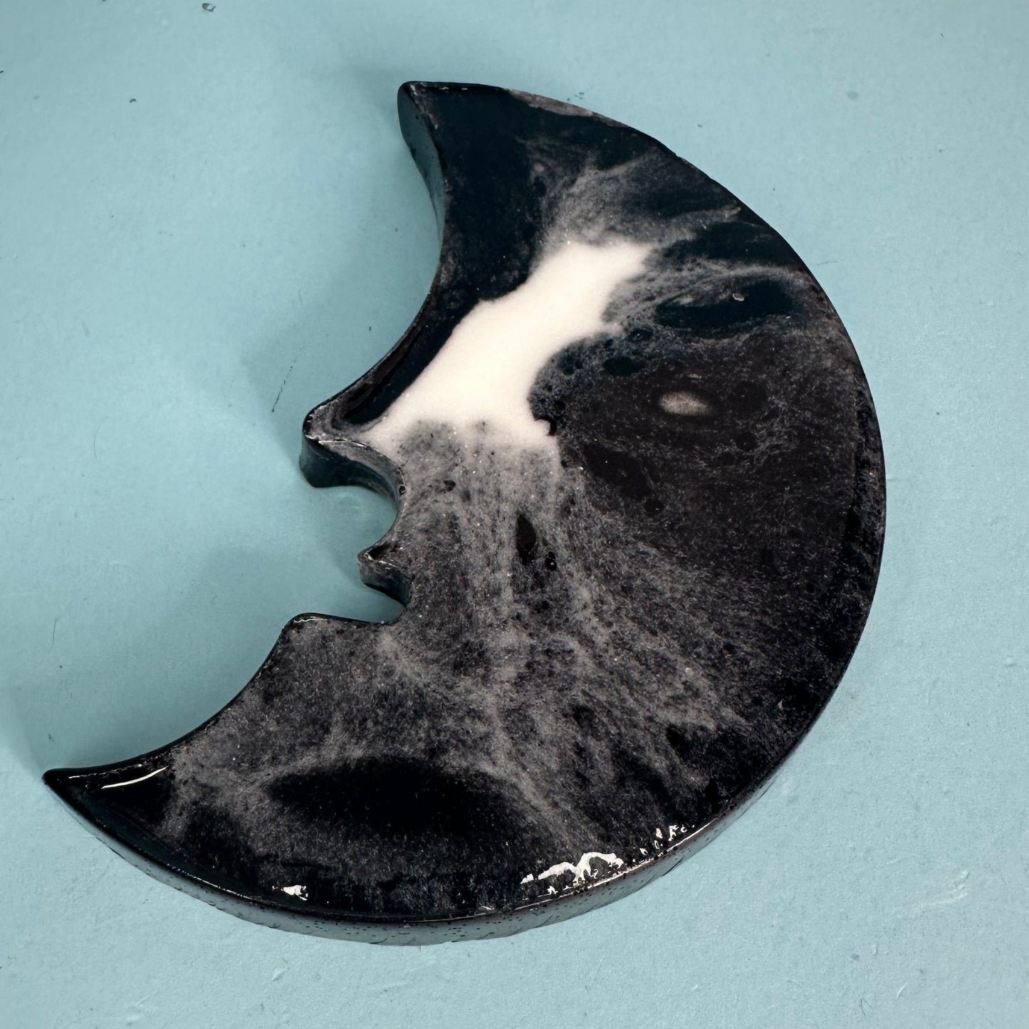 ✨ Mezzaluna Decorativa Con Geode Bianco